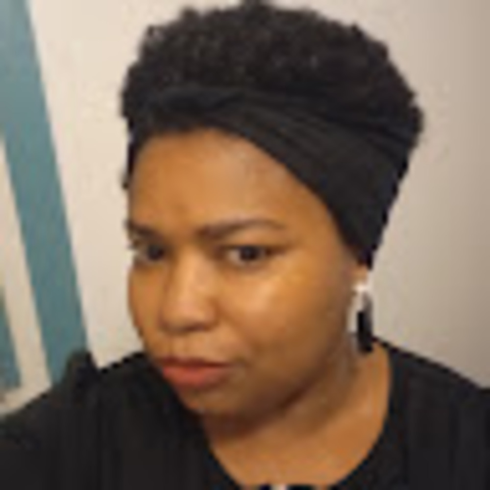 Meet your Posher, Noel